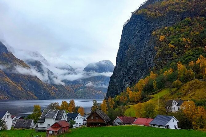 Full Day Private Tour to Flam with Pick Up - Flåm allows 45 minutes for lunch and a quick look around