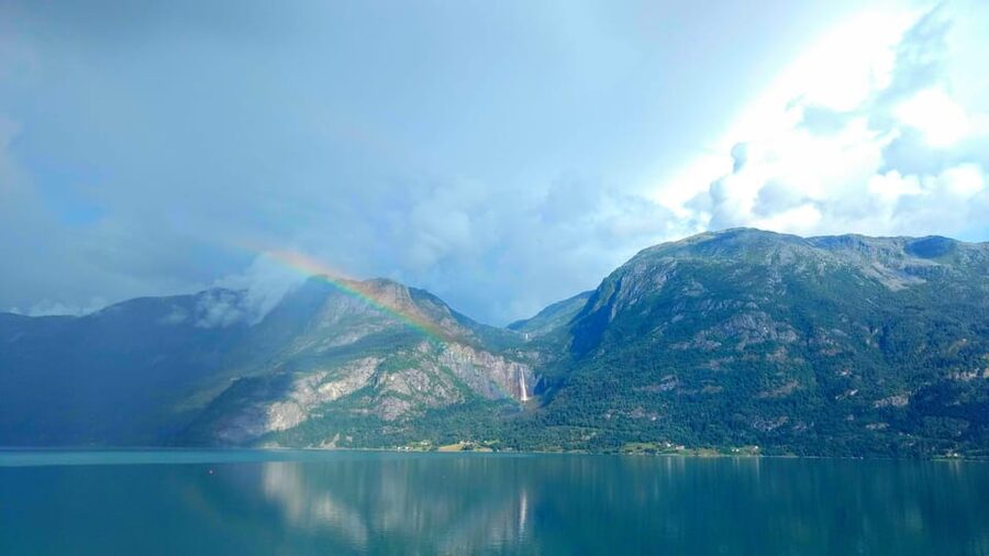 Full day private tour to Flåm - Stalheim and the road above Nærøydalen