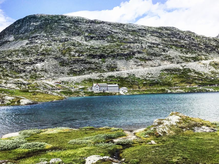 Geiranger: Dalsnibba, Flydalsjuvet, Eagle Bend & Fjords Tour - Quick takeaways before you book