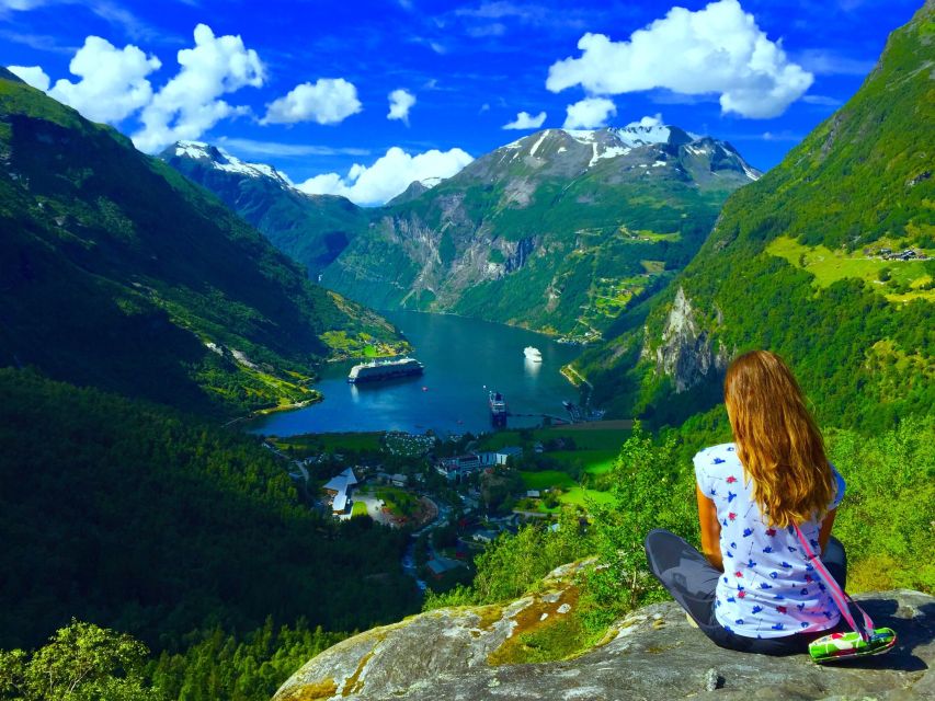 Geiranger: Dalsnibba, Flydalsjuvet, Eagle Bend & Fjords Tour - Who should book this Geiranger excursion?