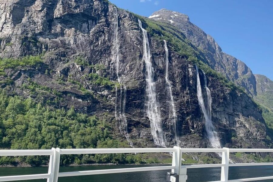 Geiranger Fjord Boat Tour with Waterfall Tasting - Setting out from Geiranger Hurtigbåtkai