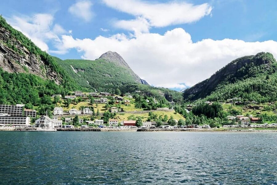 Geiranger Fjord Boat Tour with Waterfall Tasting - The Seven Sisters stop and its changing water