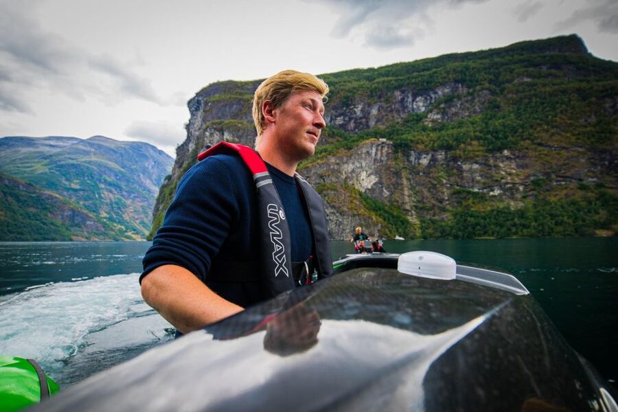 Geiranger: Guided Geirangerfjord Boat Tour - The fast run into the fjord