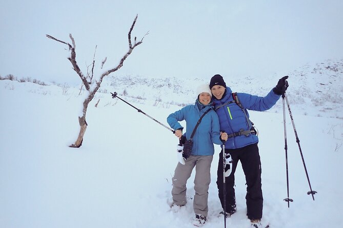 Guided easy snowshoeing with a visit to local café - Is $164.07 a fair price?