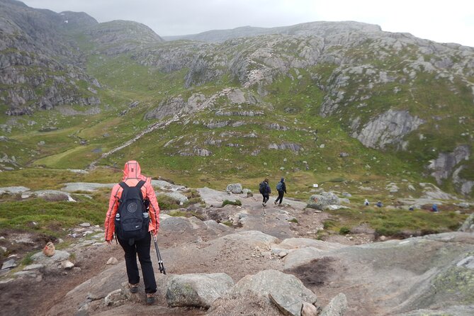 Guided hike to Kjerag and Kjeragbolten - The fjord views and the Kjeragbolten finish