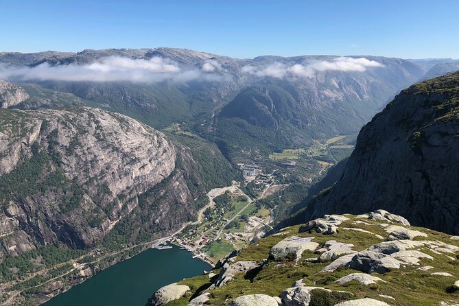Guided hike to Kjerag and Kjeragbolten - What the small group changes