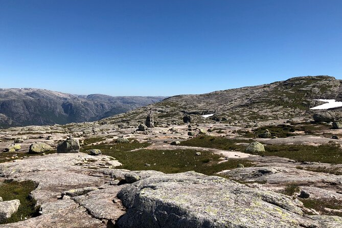 Guided hike to Kjerag and Kjeragbolten - Who should book this Kjerag hike?
