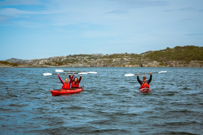Guided Kayak Tour Bergen - Øygarden’s islets and North Sea water