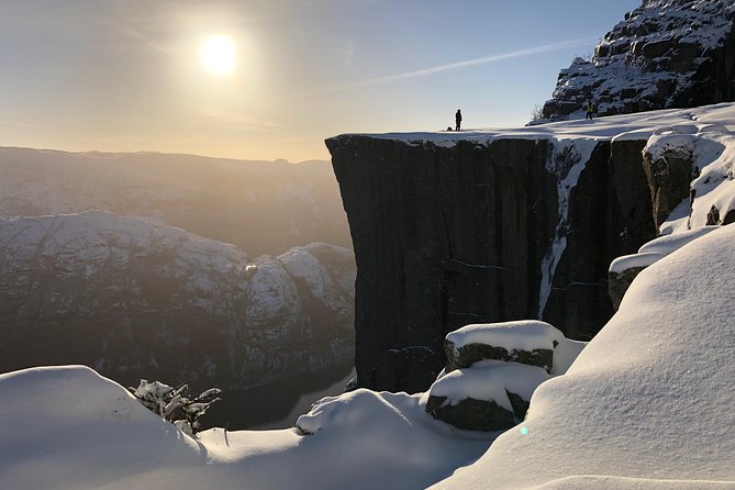 Guided winter hike to Pulpit Rock Preikestolen - Key points to know before you book