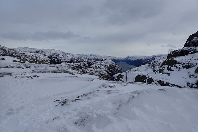 Guided winter hike to Pulpit Rock Preikestolen - Leaving Stavanger at 7:00 am