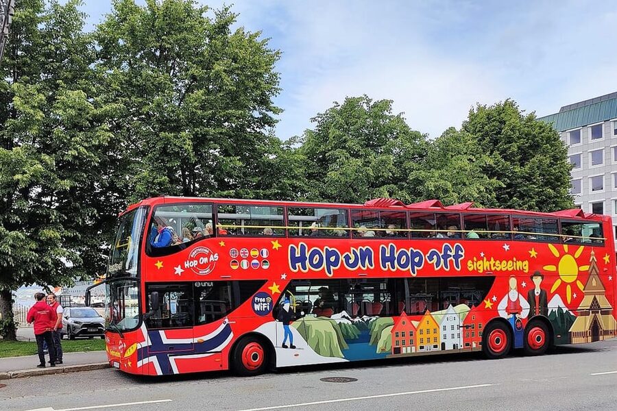 Haugesund: 1-Day Hop-On Hop-Off Sightseeing Bus Ticket - Haugesund City Hall and the center