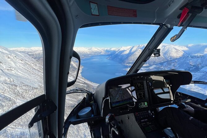 Helicopter Over Trolltunga and Waterfall Sightseeing from Bergen - The 30-minute helicopter flight over Trolltunga