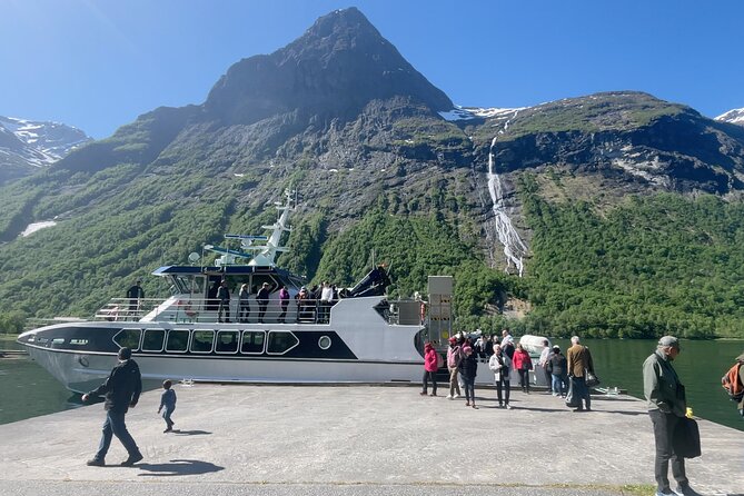 Hjørundfjord Fjord Tour Roundtrip from Ålesund - Who will enjoy this Hjørundfjord trip?