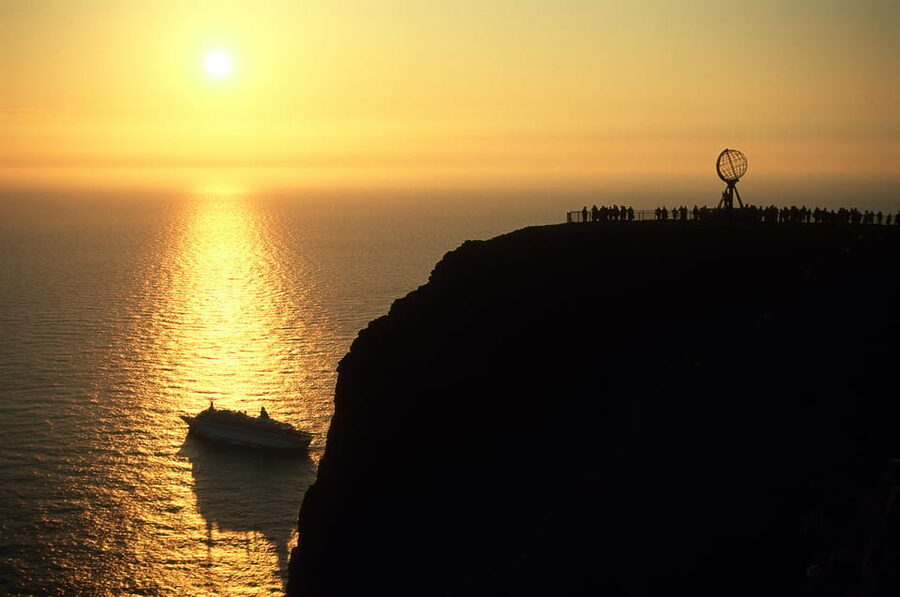 Honningsvåg: North Cape Summer Tour with Sami Family Visit - Should you book the North Cape Summer Tour?