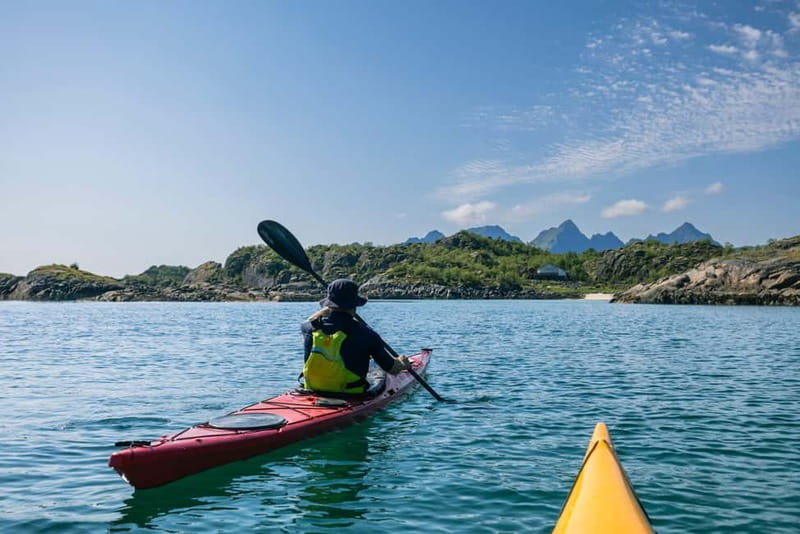 Lofoten: Guided Kayak Experience - Why the small group matters on the water