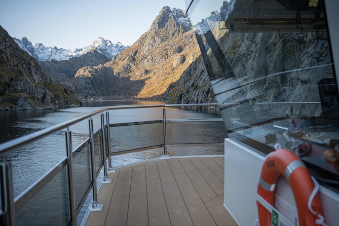 Lofoten Island: Silent Trollfjord Cruise from Svolvær - Starting from Torget 22 in Svolvær