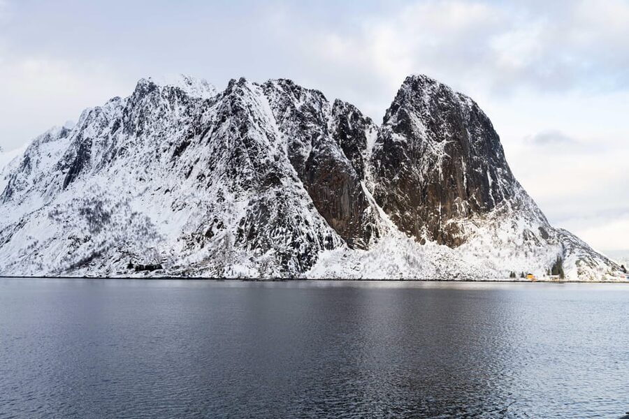 Lofoten: Reine, Hamnøy, and Skariskøya Photo Tour - Leaving Svolvær for the E10