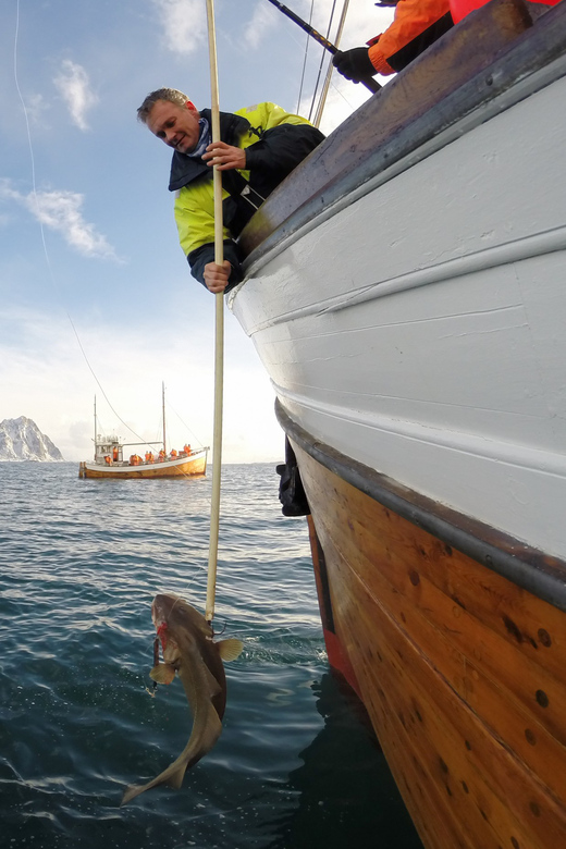 Lofoten: Traditional Fishing Trip - Boarding MS Symra for an old-style fishing trip