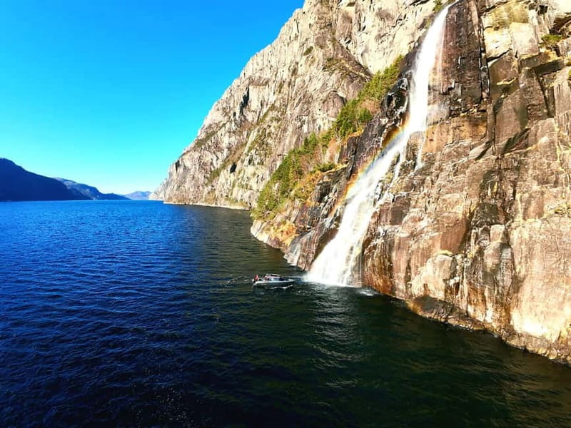 Lysefjord (Stavanger): Boattrip to Preikestolen from Forsand - What makes this Lysefjord boat trip special
