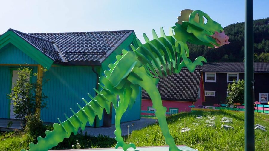 Måløy: Electric Minibus Tour to Kannesteinen - Why Kannesteinen makes this outing worthwhile