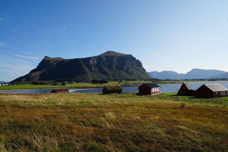 Molde: Atlantic Ocean Road & Varden Audio Guide Bus Tour - Varden Viewpoint looks across 222 peaks