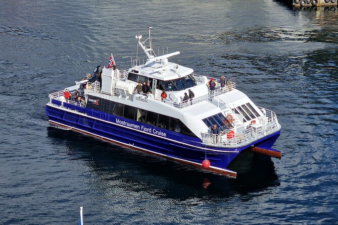 Mostraumen Fjord Cruise - the local operator - Osterfjorden brings the classic Norwegian scenery