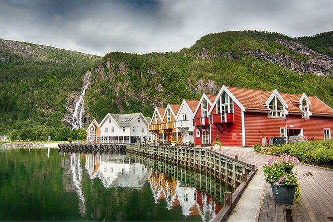 Mostraumen Golden Circle Fjordtour from Bergen – Group or Private - Kallestadsundet and the best photo viewpoint