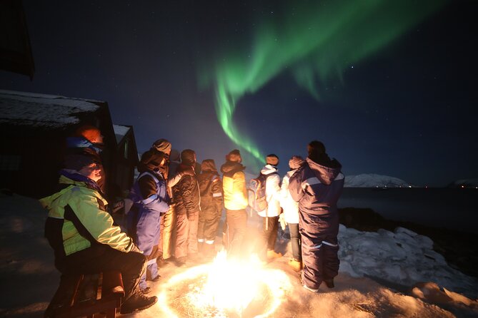 Northern lights photography tour - Snow suits, hot chocolate, and the hard truth about cold