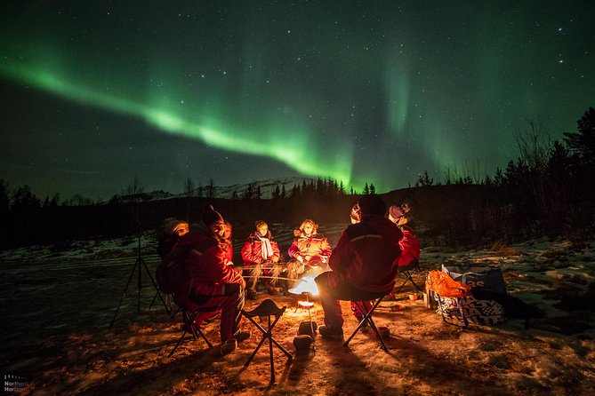 Northern Lights tour - All inclusive - Northern Horizon - Guides who explain the lights, not just point at them