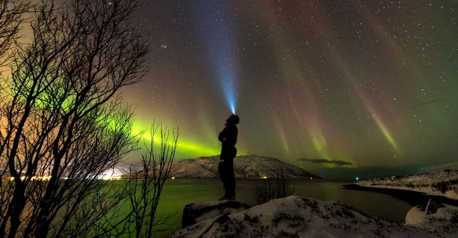 Northern lights Tromsø - small group tour with local guide - Photos That Arrive Within 48 Hours