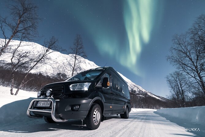 Northern Lights x Mini Bus Chase - Warm suits and the small-minibus trade-off