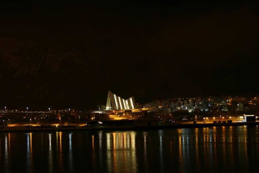 Norwegian Coastal Cities: Smartphone Audio Guide App - How this self-guided coastal tour works