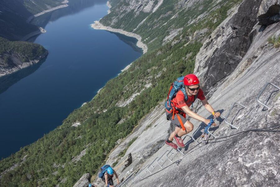 Odda: Full-Day Trolltunga Hiking, and Climbing Tour - Key points at a glance