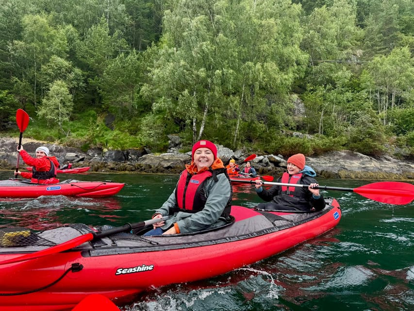Olden: Experience Beginner-friendly Fjord Kayaking - How the two-hour pace feels