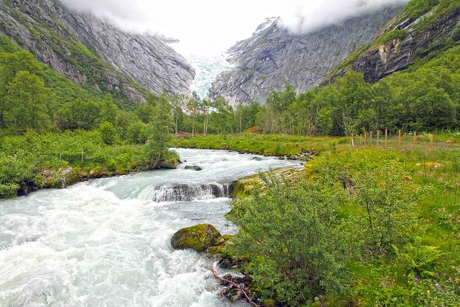 Olden Shore Excursion: the Amazing Briksdal Glacier - What this Olden glacier trip is really like