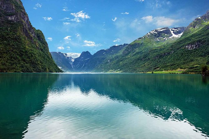 Olden Shore Excursion: the Amazing Briksdal Glacier - The walk from Briksdalsbre Mountain Lodge