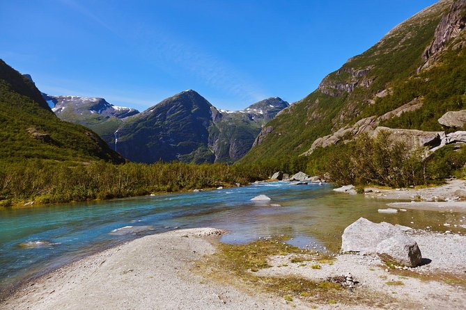 Olden Shore Excursion: the Amazing Briksdal Glacier - Timing and cruise-day planning