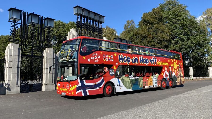 Oslo: 24 or 48-Hour Hop-On Hop-Off Sightseeing Bus Ticket - Frogner Park and the Vigeland sculptures