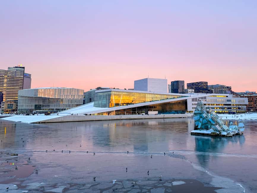 Oslo: 3-course Dinner Cruise in the Oslofjord - What you see from the water