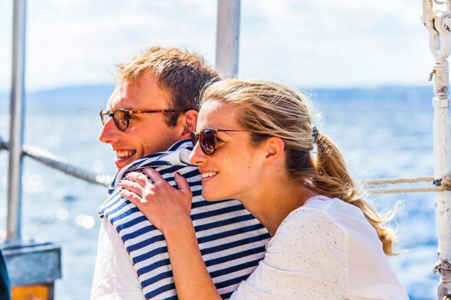 Oslo: Best of Oslo Walking Tour & Fjords Sightseeing Cruise - Why the combination works well