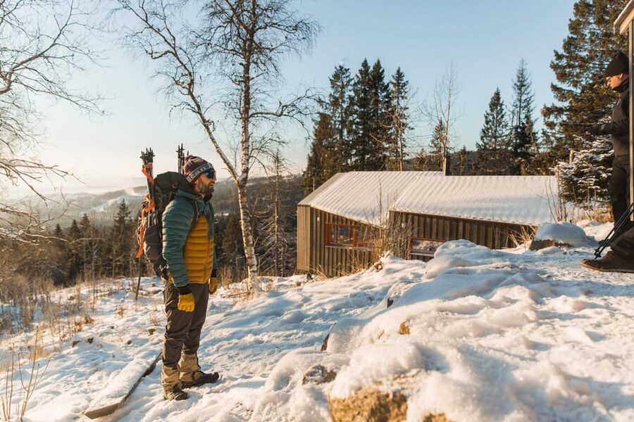 Oslo: Best View of the Oslofjord Winter Edition - Snowy ponds, Huldra, and Fuglemyrhytta
