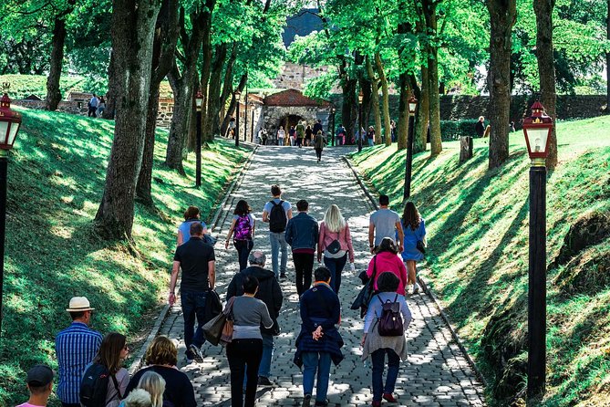 Oslo City Private Walking Tour - Bankplassen, Engebret Café, and the Stock Exchange