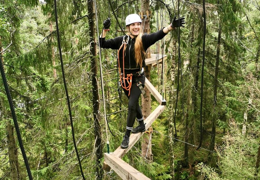 Oslo: Day ticket to Oslo's favourite Climbing Park - Arriving in the Grorud Valley