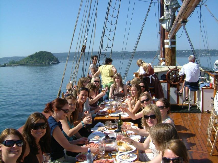 Oslo Fjord Evening Live Rock music cruise with Shrimp buffet - Live rock music on the Oslofjord