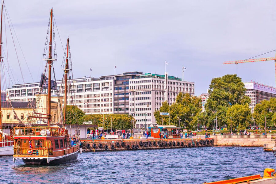 Oslo: Fjord Mini Cruise by Wooden Sailing Ship - The Wooden Ship Sets the Mood