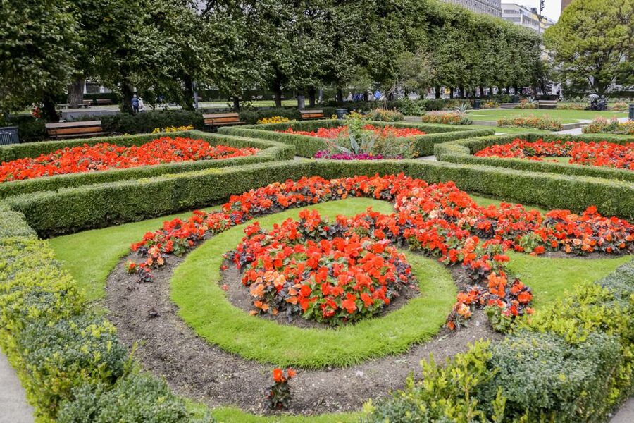 Oslo: Grand City Sightseeing Tour by Bus with Fjord Cruise - Folk Museum In Summer, Kon-Tiki In Winter