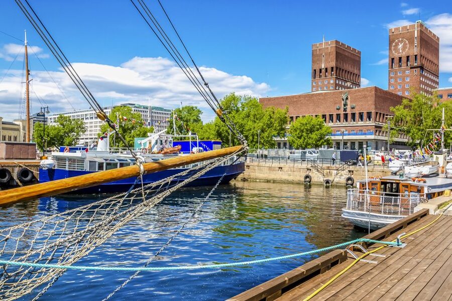 Oslo: Grand City Sightseeing Tour by Bus with Fjord Cruise - The Oslofjord Cruise Ends The Day Gently
