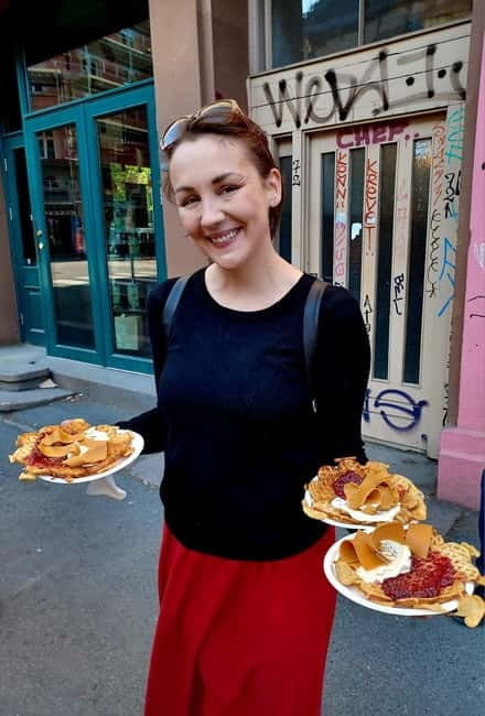 Oslo: Grünerløkka Food & Culture Walking Tour - Walking comfort, timing, and practical details
