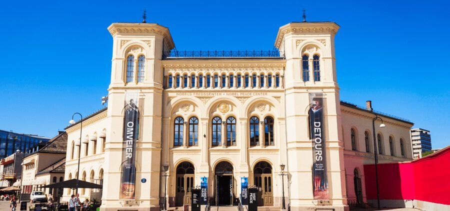 Oslo Self Guided Walking Tour with an APP - Food, markets, and the Nobel Peace Center