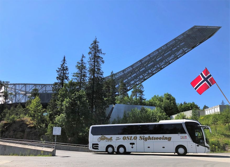 Oslo: Sightseeing with Holmenkollen Ski Jump & Vigeland Park - Why this three-hour tour works in Oslo